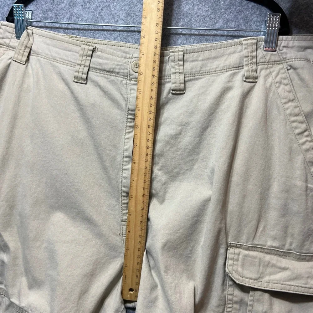 Wrangler Relaxed Fit Cargo Shorts Mens 46 Tan Cotton‎ Blend Utility
